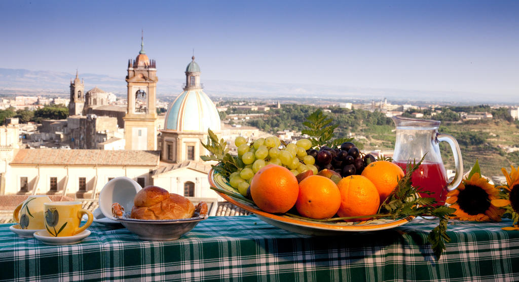 Carruggiu Casavacanze Caltagirone Buitenkant foto