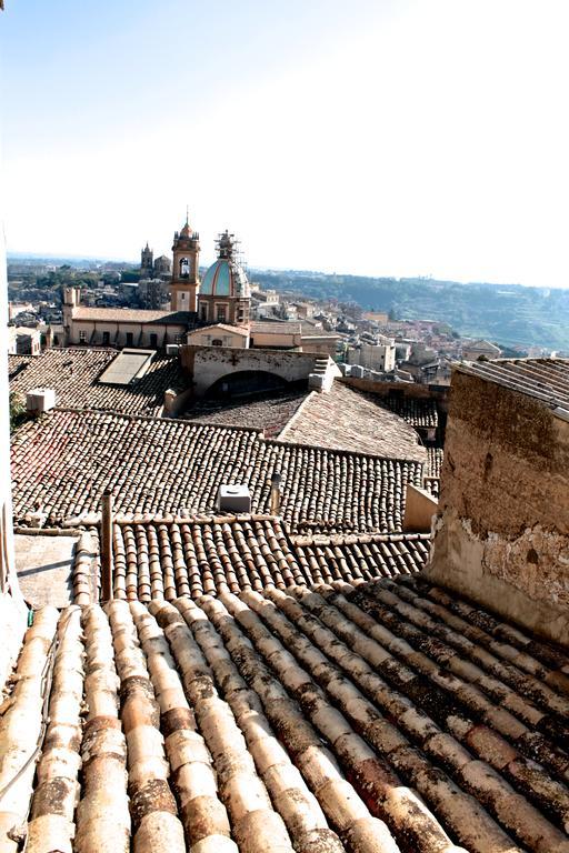 Carruggiu Casavacanze Caltagirone Kamer foto